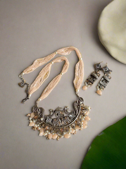 Doli Barat Silver Replica Monalisa stone Pearl Beads Necklace Set