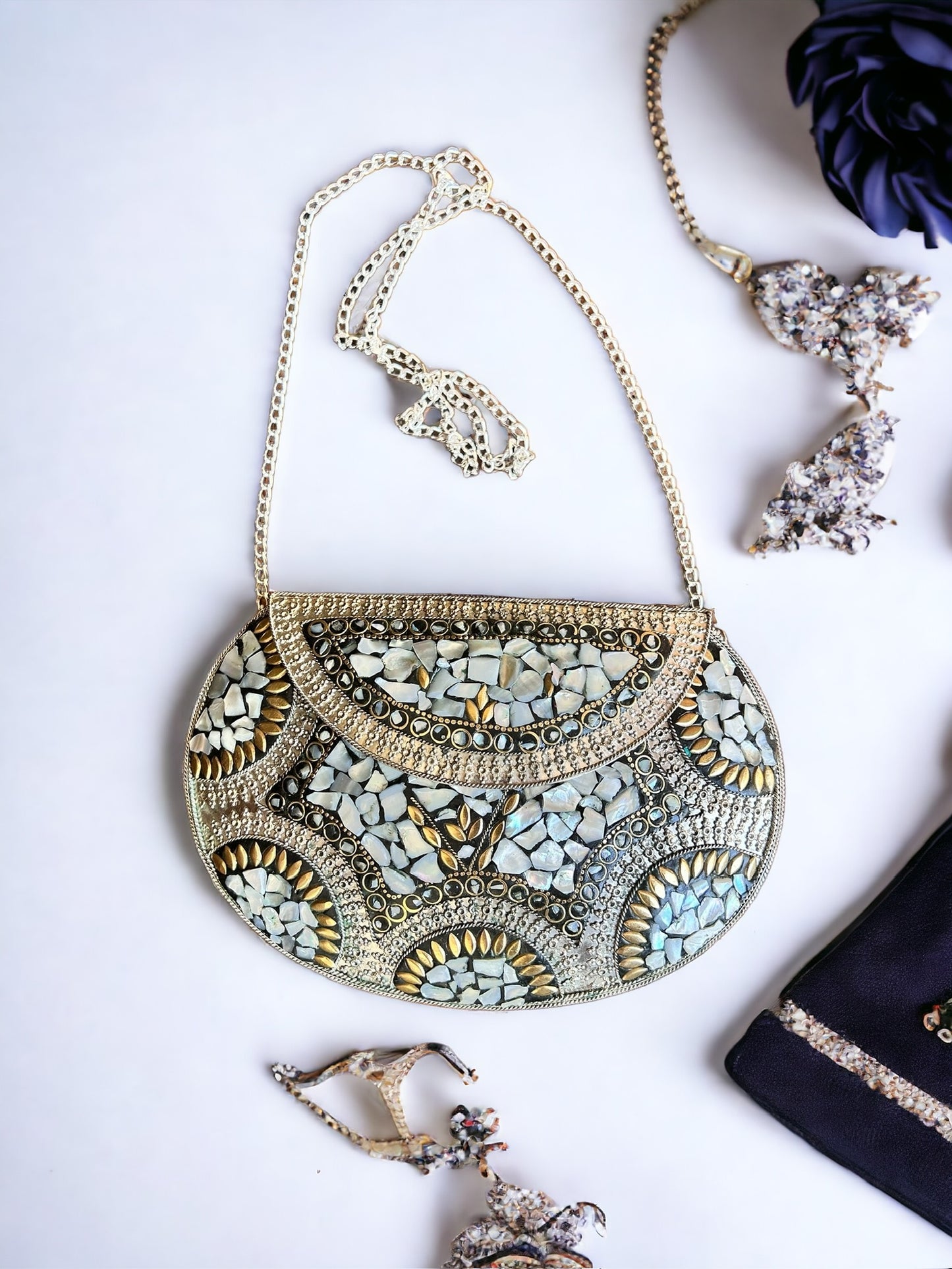 Round White stone Metal Purse (M)