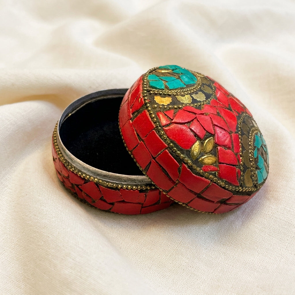 Handcrafted Indian Mosaic Trinket Red