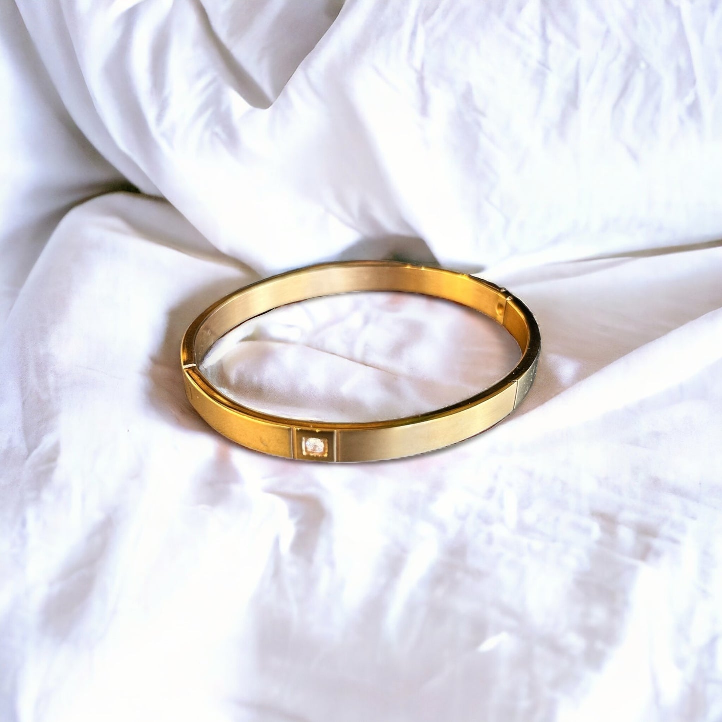 Gold Polished Bracelet (Stainless Steel)